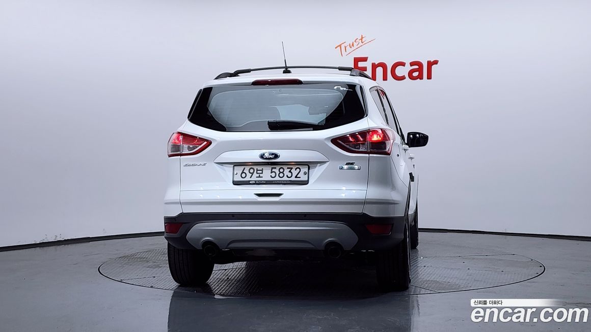 Ford Escape 2014