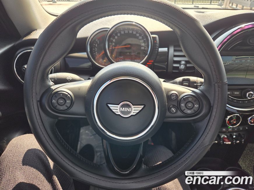 Mini Cooper 2015