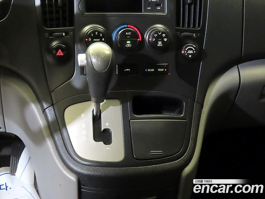 Hyundai Starex 2011