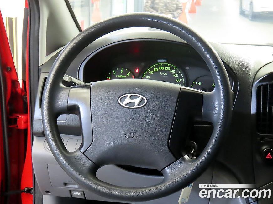 Hyundai Starex 2011