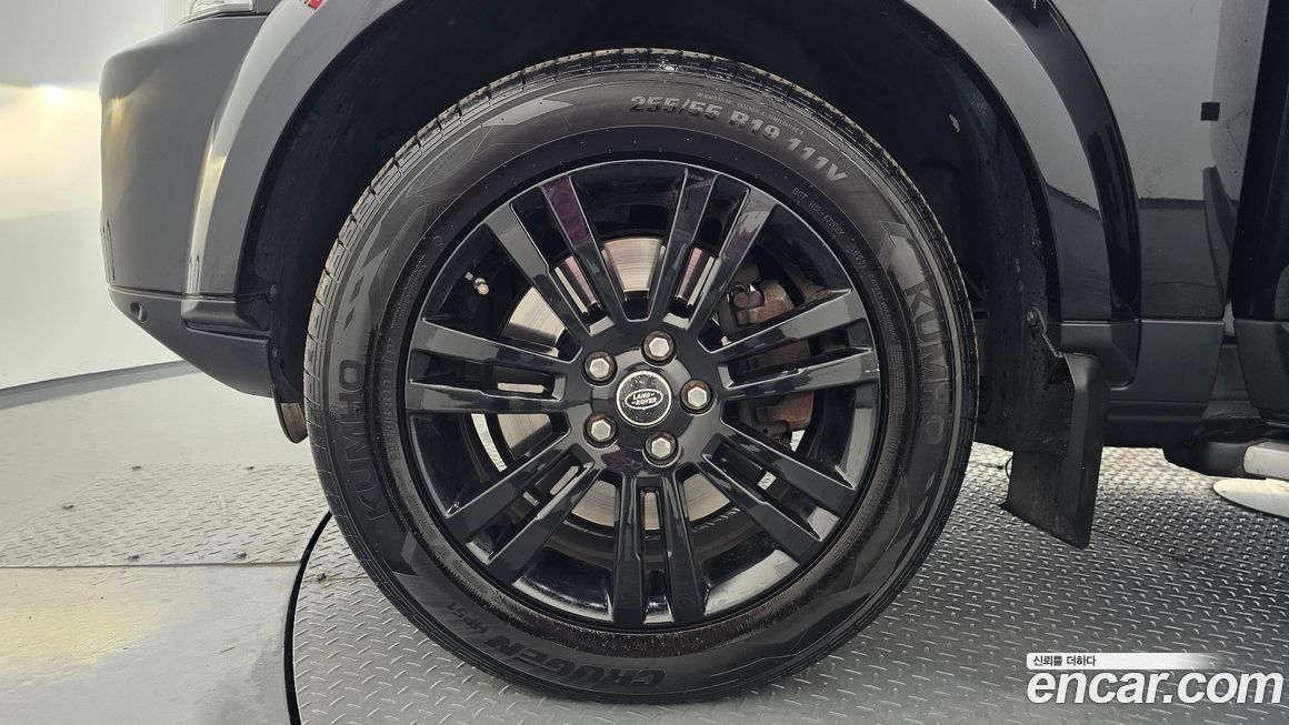 Land Rover Discovery 2016