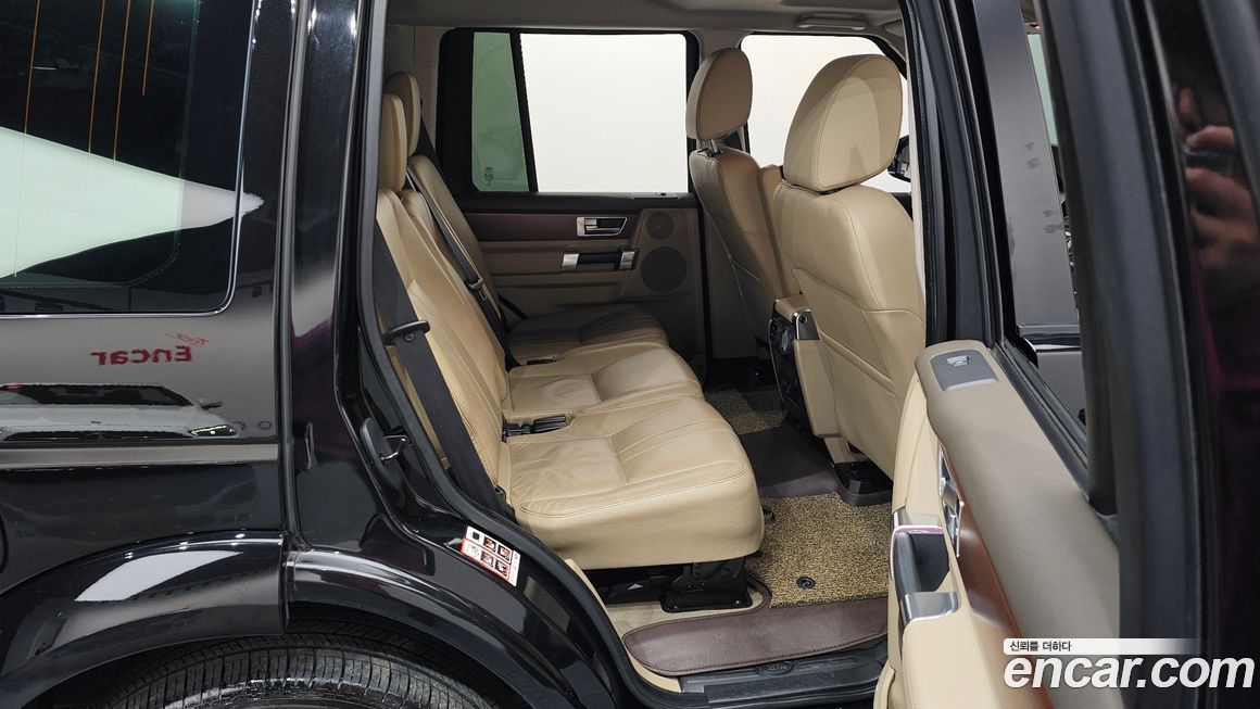 Land Rover Discovery 2016