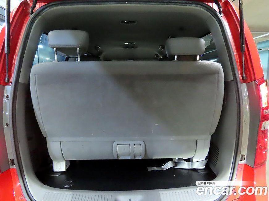 Hyundai Starex 2011