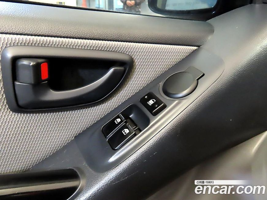Hyundai Starex 2011