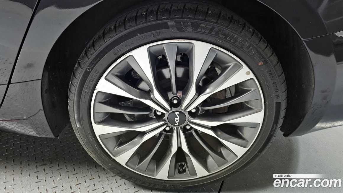Kia K8 2022