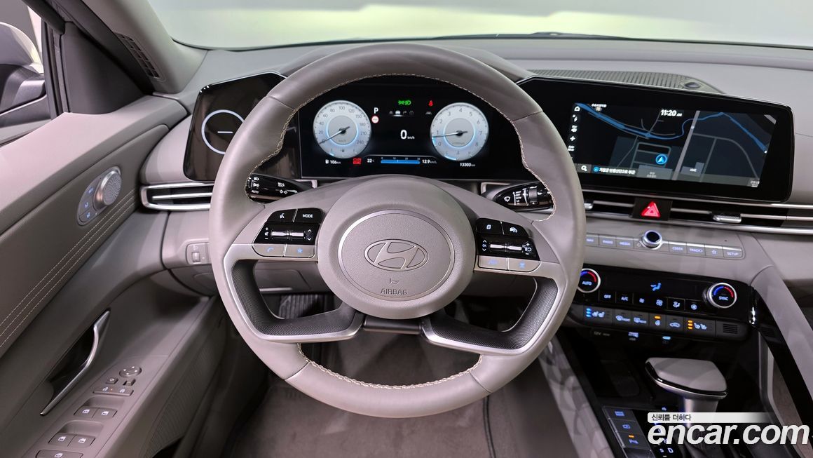 Hyundai AVANTE 2024