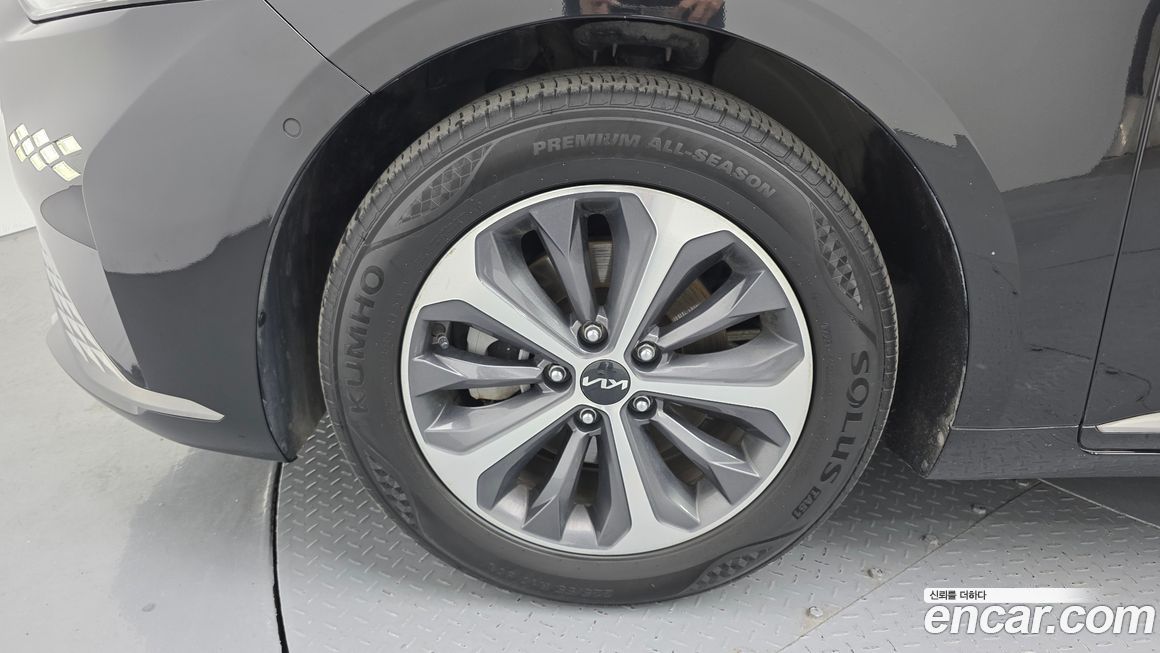 Kia K8 2023
