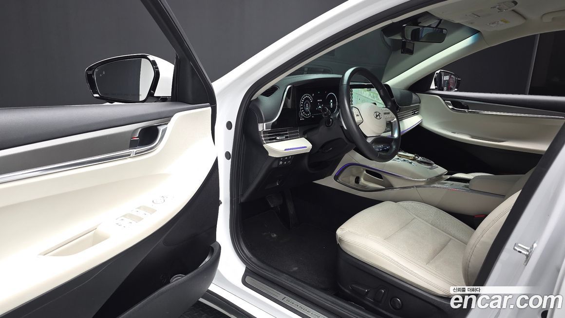 Hyundai Grandeur 2022