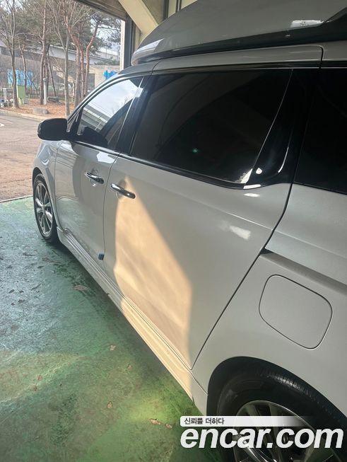 Kia Canival 2019