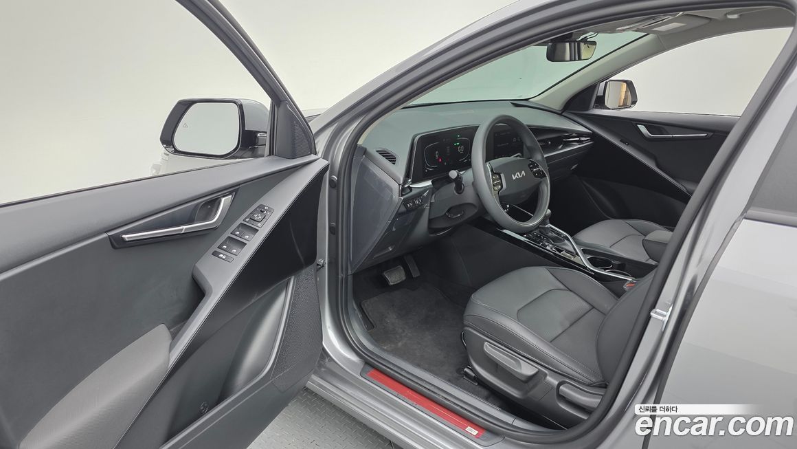 Kia Niro 2025