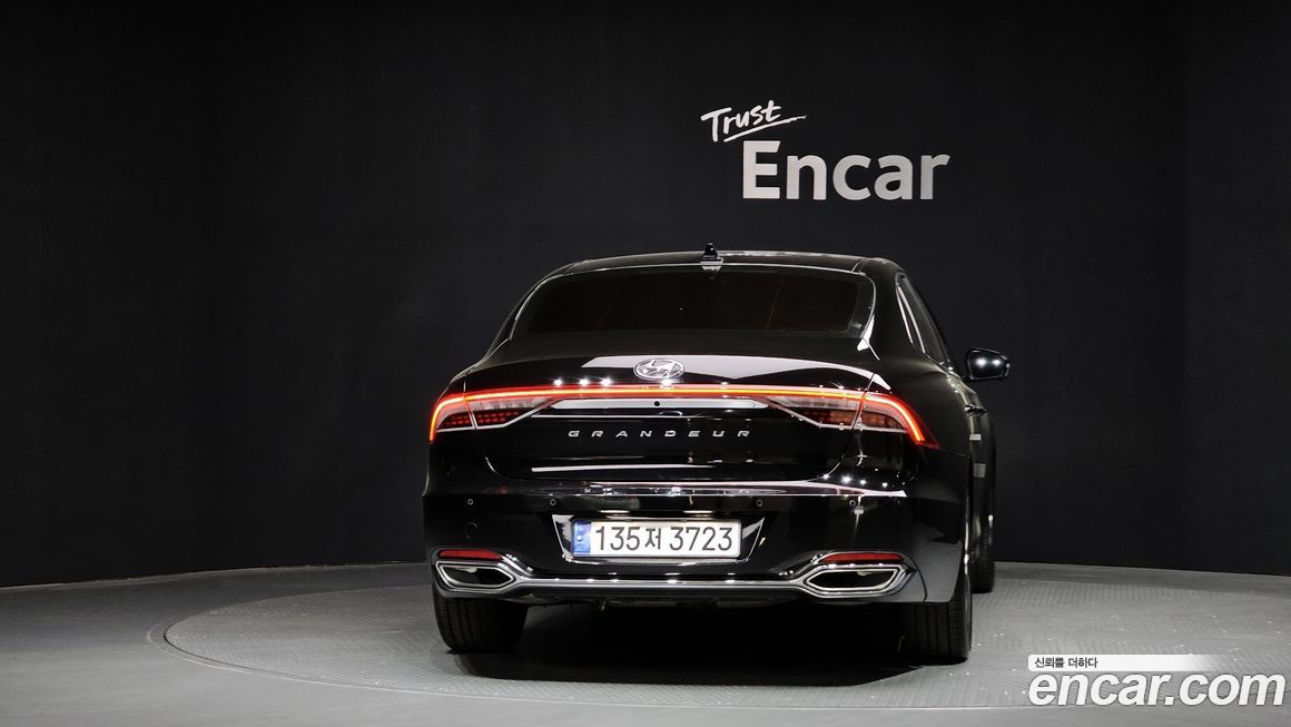 Hyundai Grandeur 2022