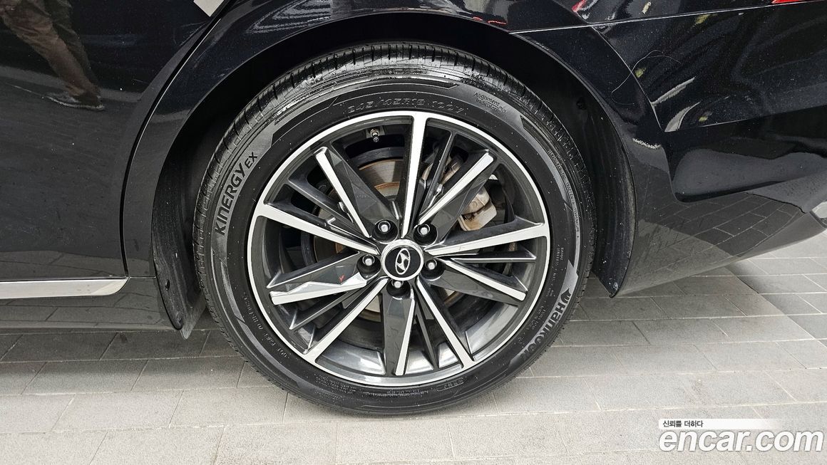 Hyundai Grandeur 2022