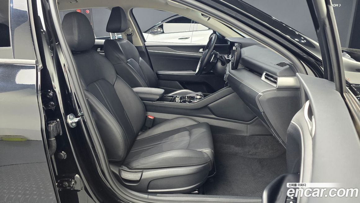 Kia K5 2023