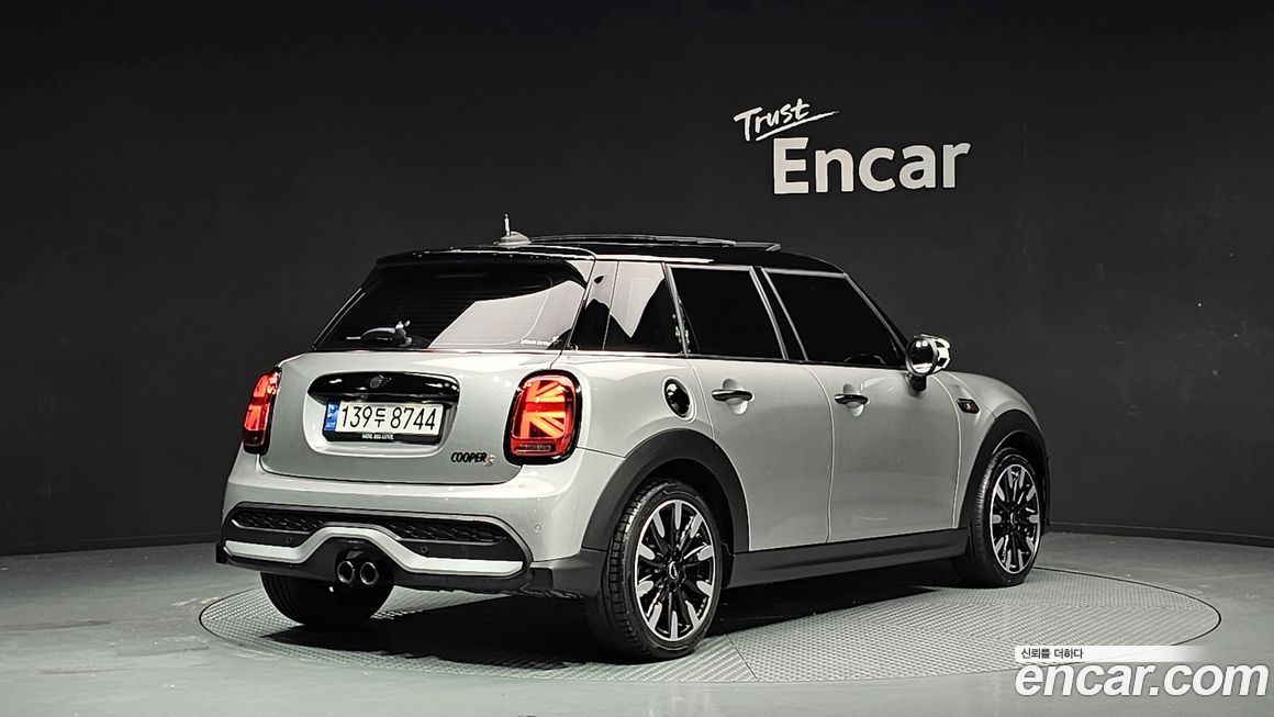Mini Cooper 2023