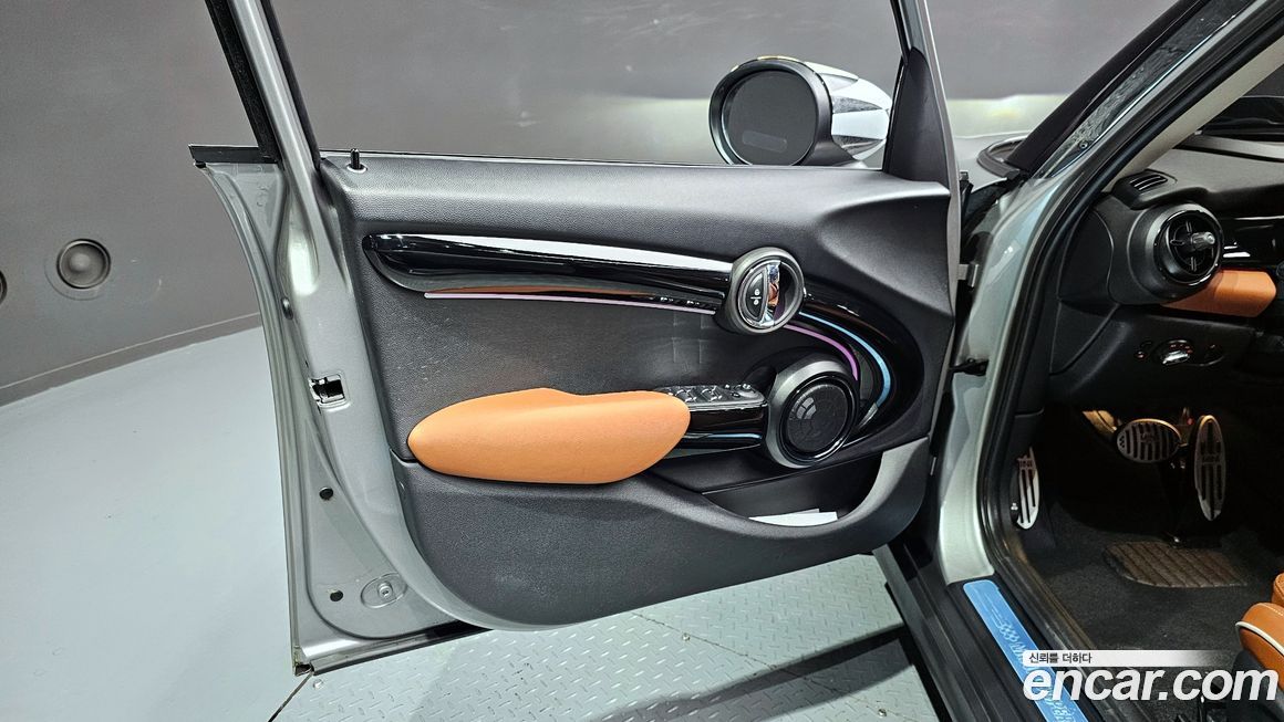 Mini Cooper 2023