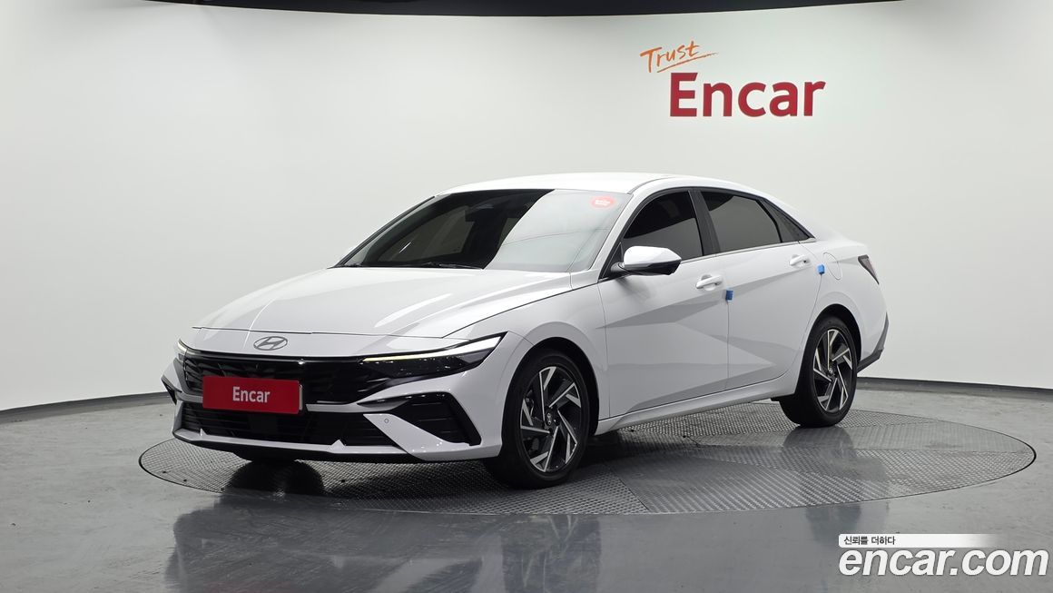 Hyundai AVANTE 2024