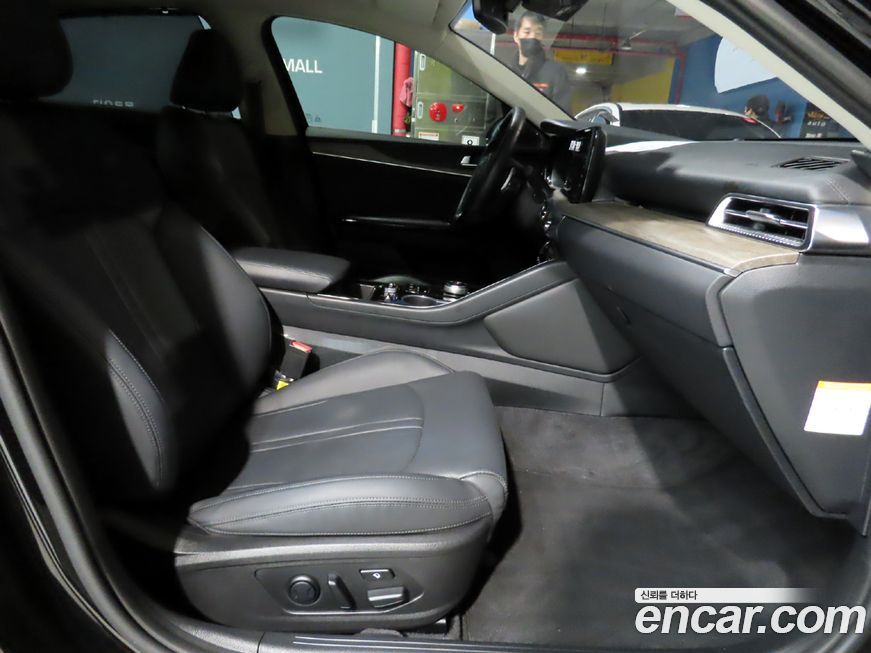 Kia K5 2023