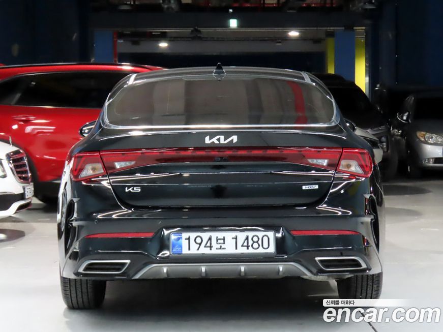 Kia K5 2023