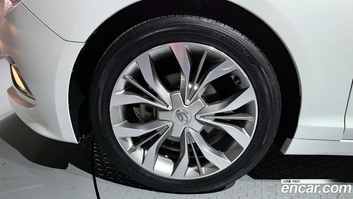 Hyundai Sonata 2016