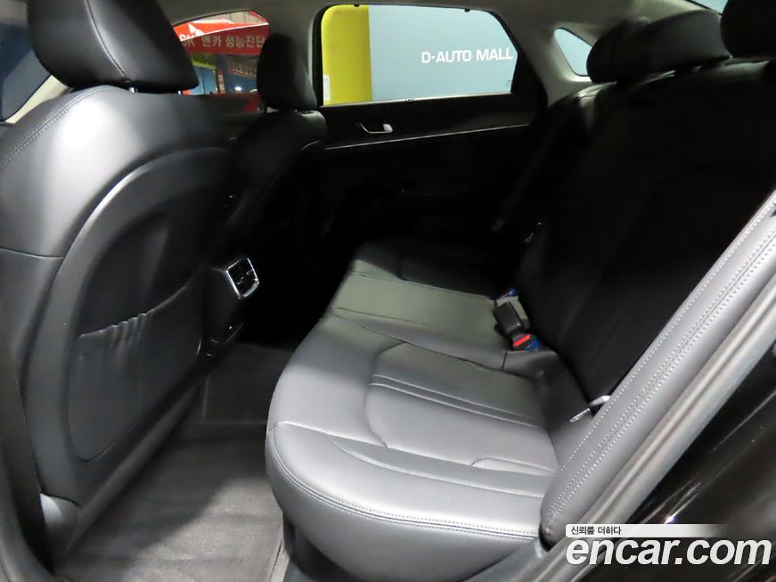 Kia K5 2023