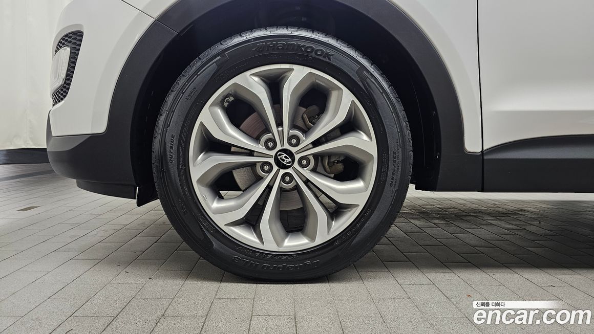 Hyundai Santafe 2015