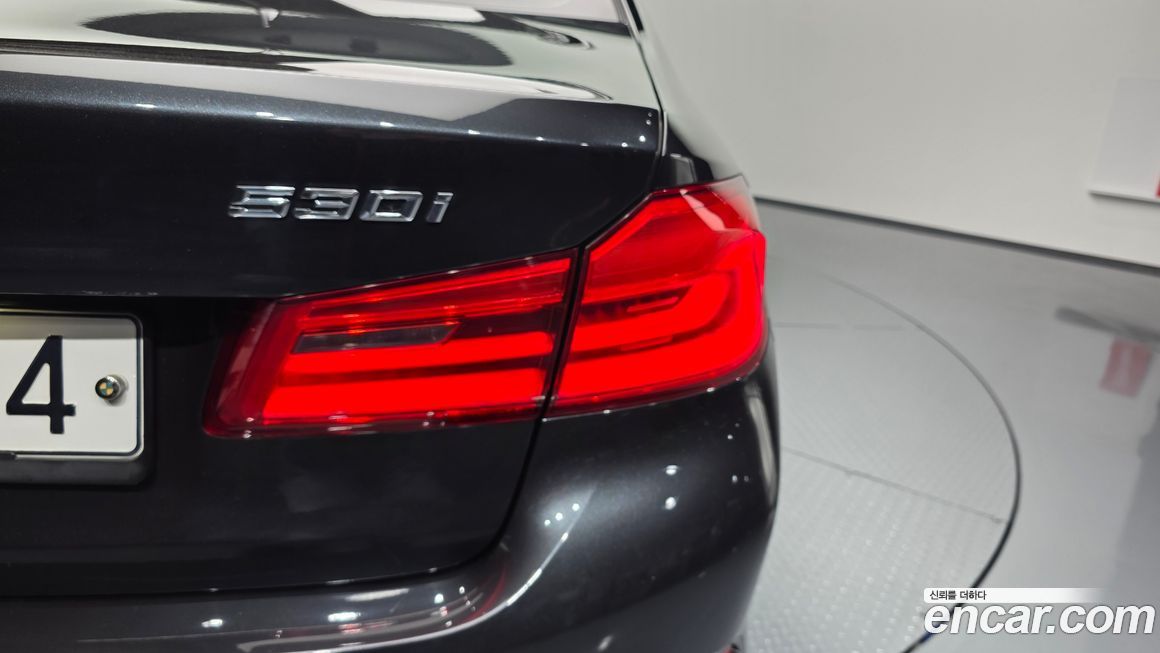 BMW 5-Series 2018