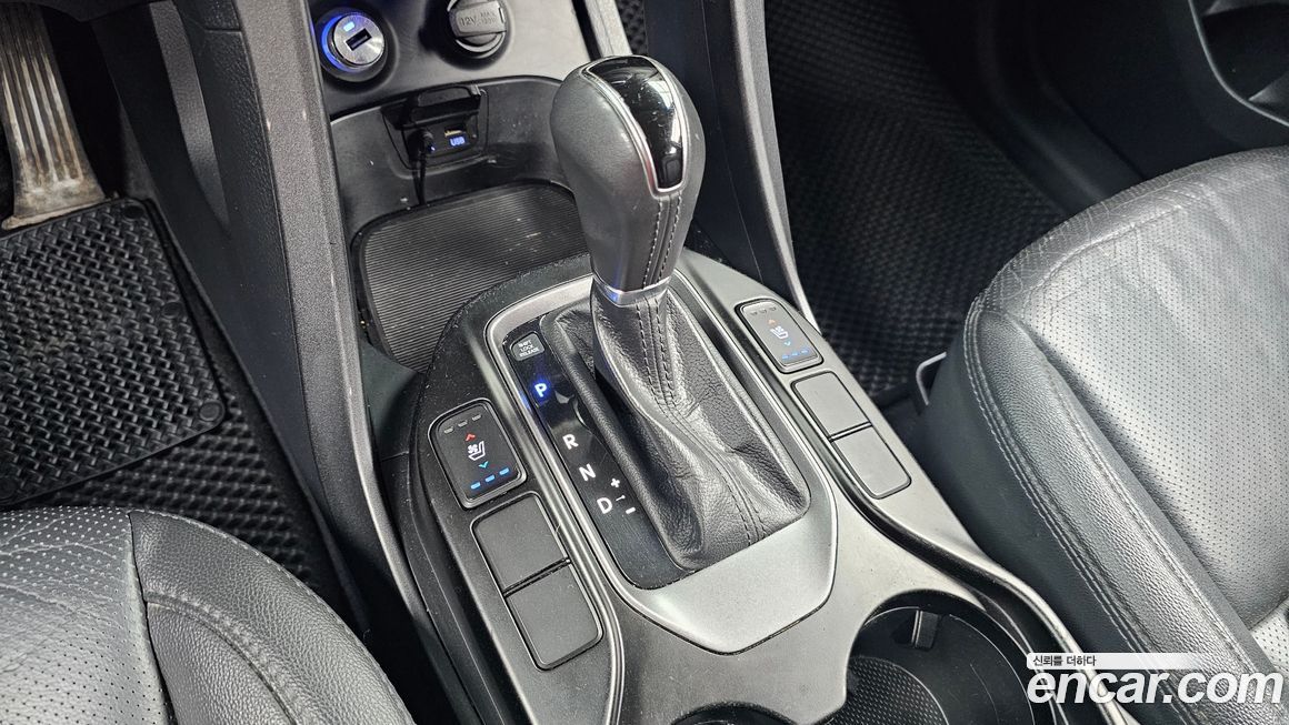Hyundai Santafe 2015