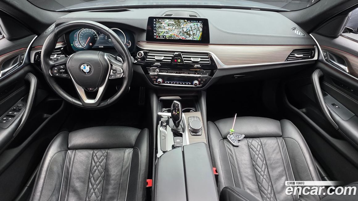 BMW 5-Series 2017