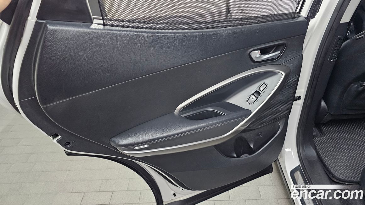 Hyundai Santafe 2015