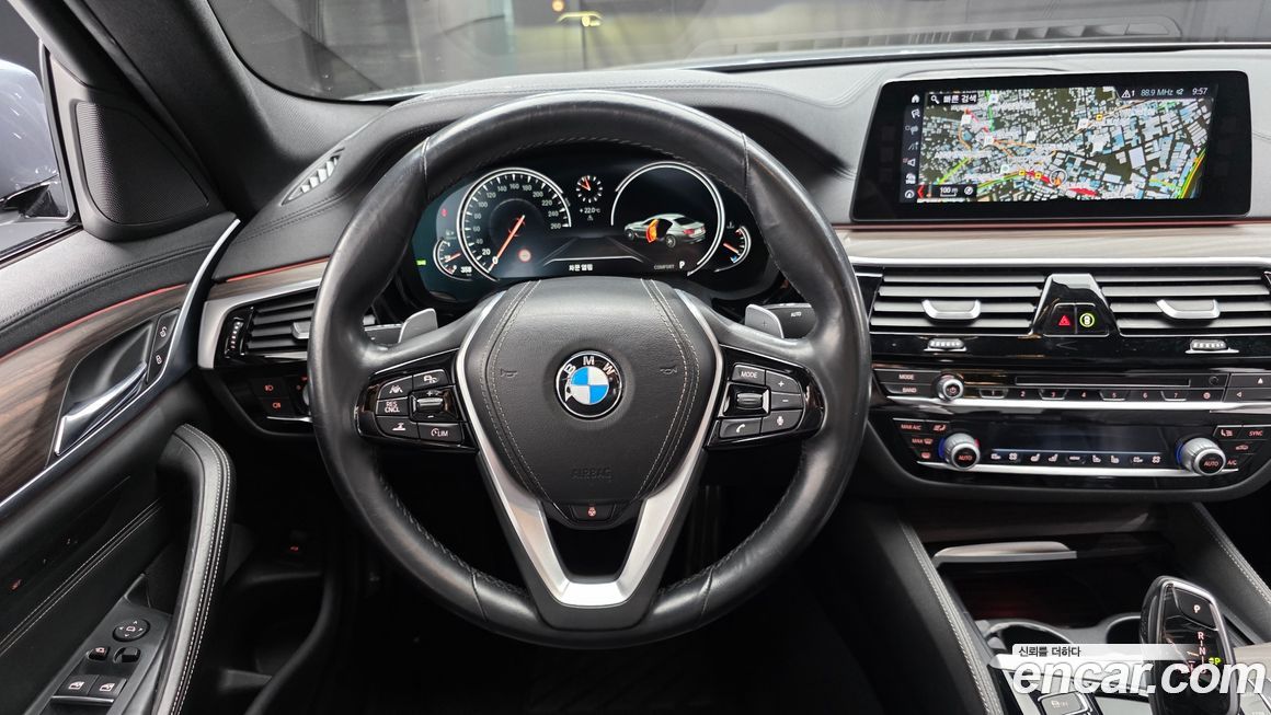 BMW 5-Series 2017