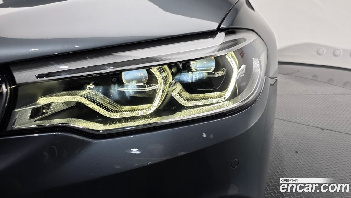 BMW 5-Series 2017