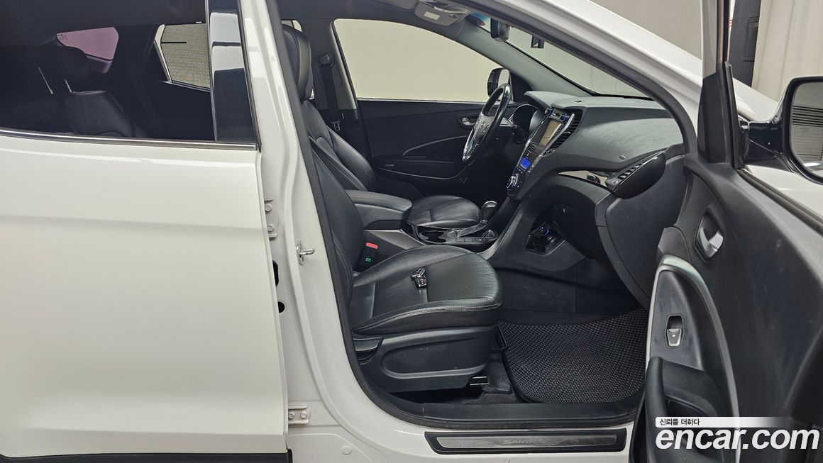 Hyundai Santafe 2015