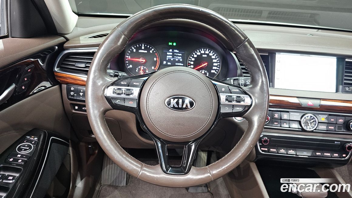 Kia K7 2016
