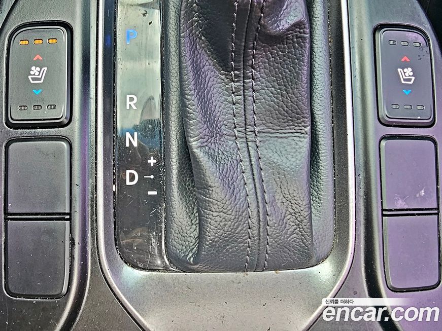 Hyundai Santafe 2015
