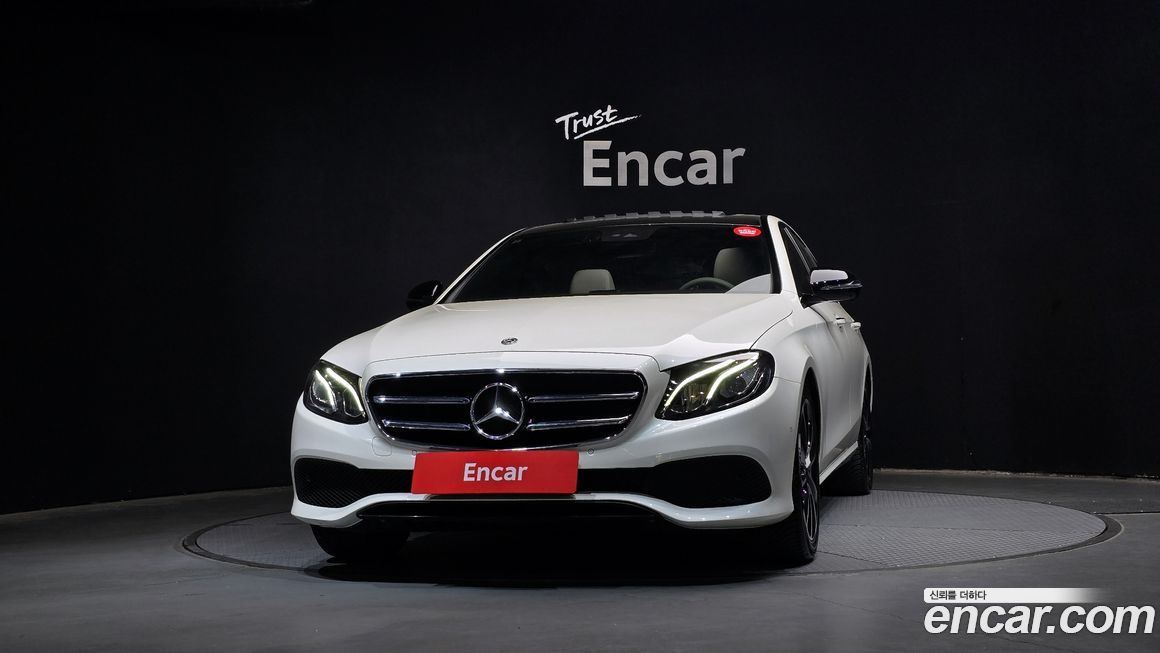 Mercedes-Benz E-Class 2020