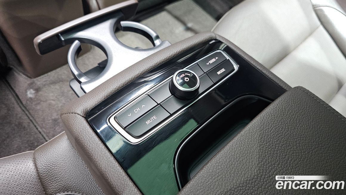 Kia K7 2016