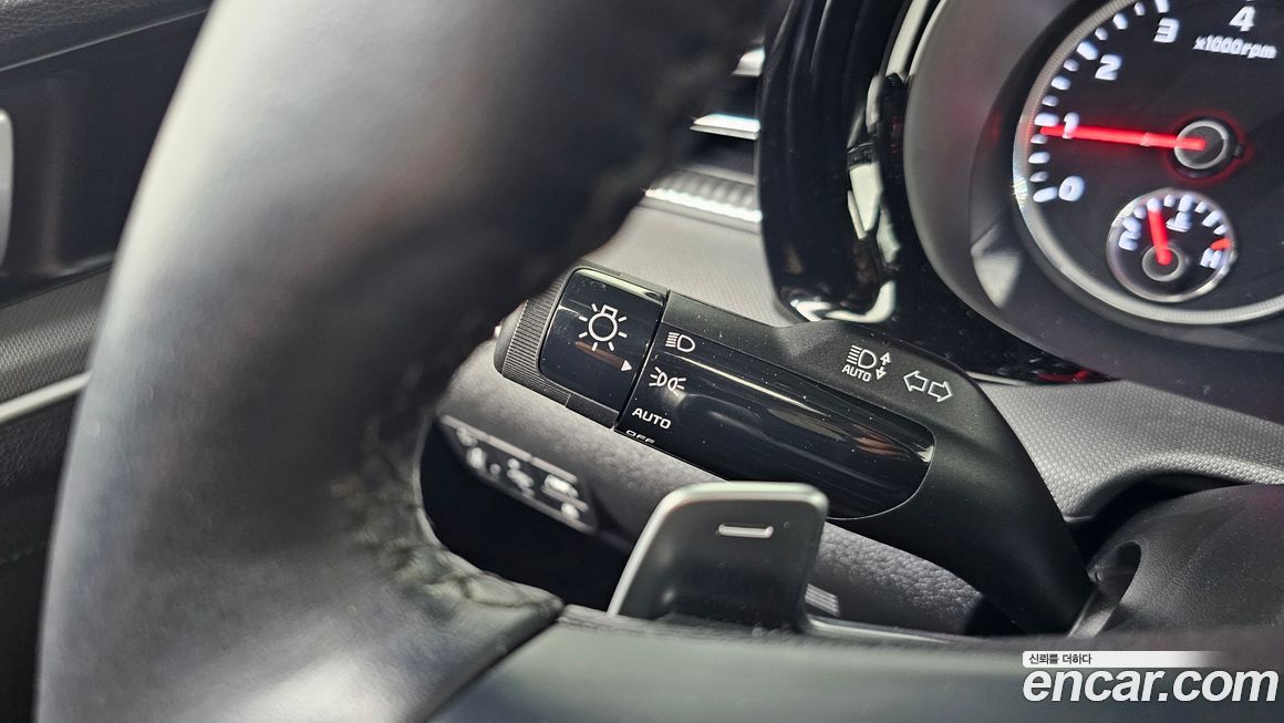 Kia K5 2023