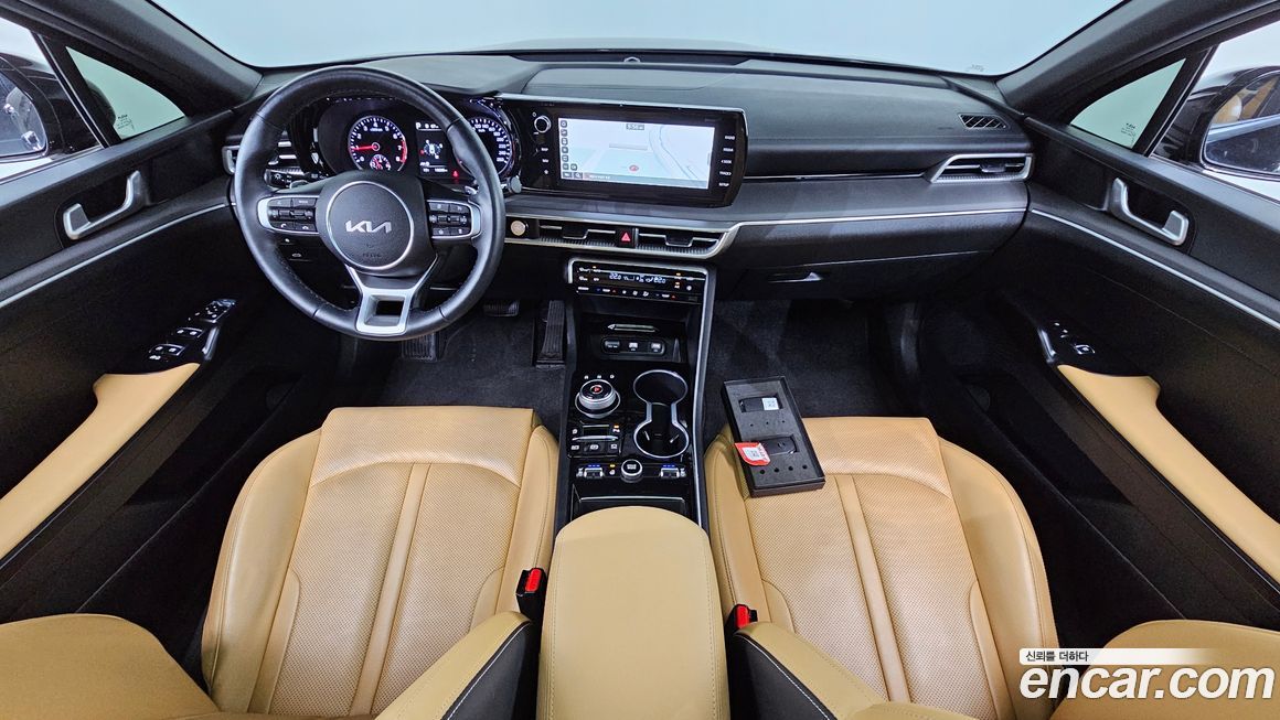 Kia K5 2023