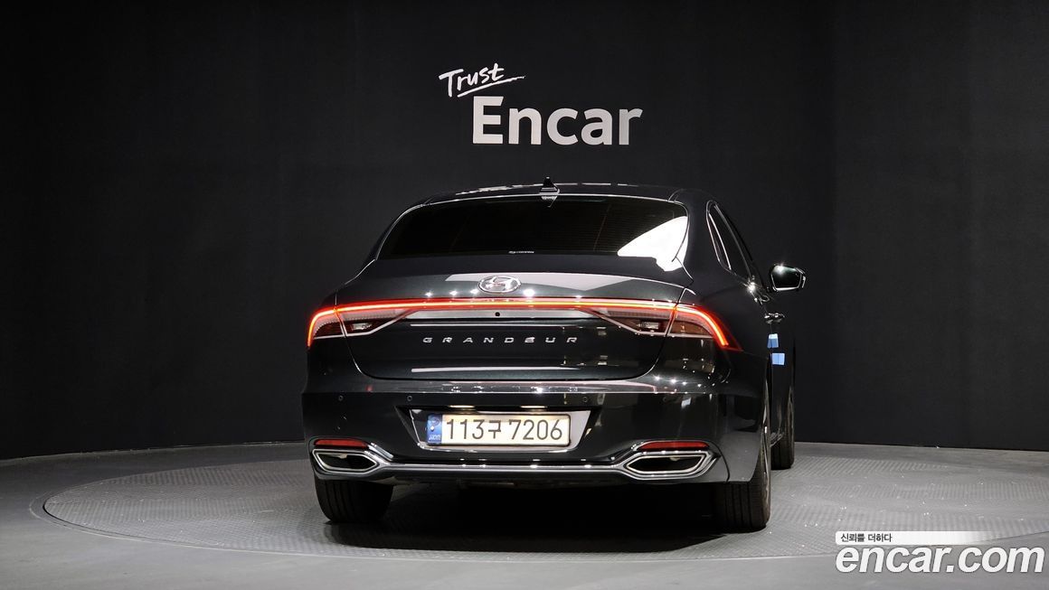 Hyundai Grandeur 2022