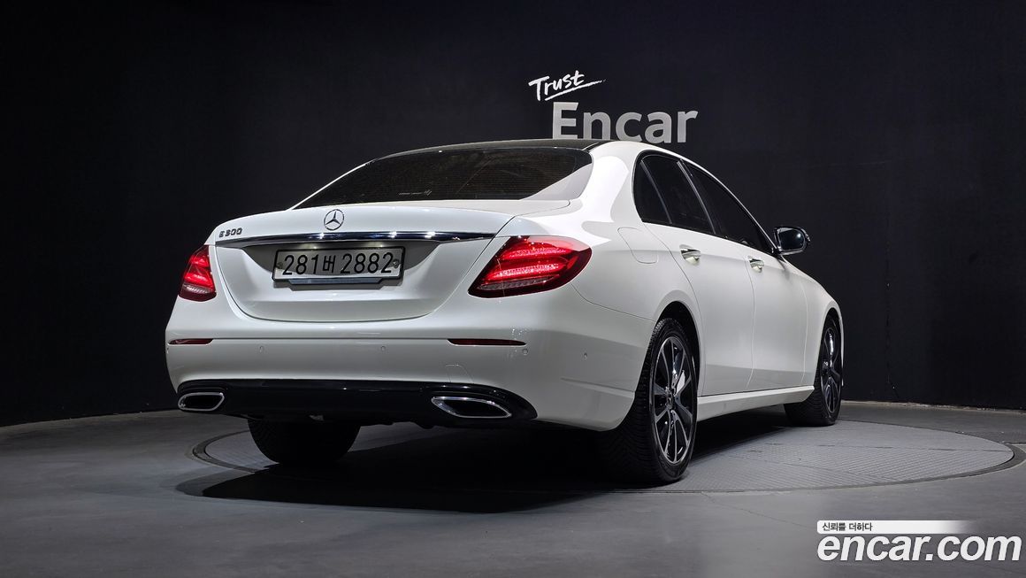 Mercedes-Benz E-Class 2020