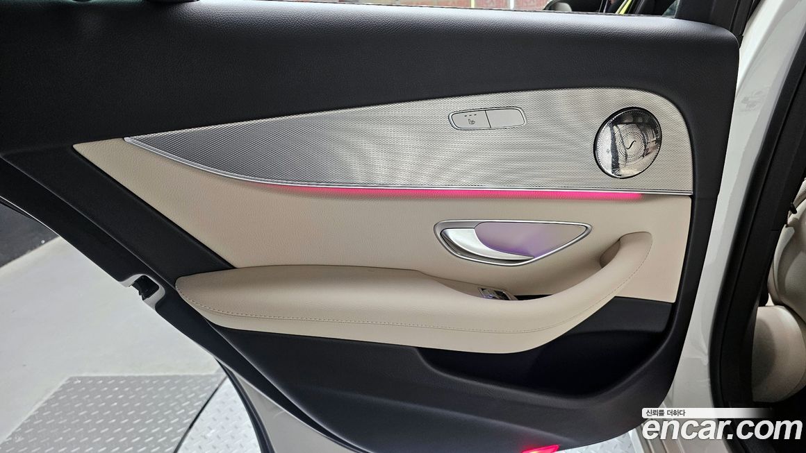 Mercedes-Benz E-Class 2020