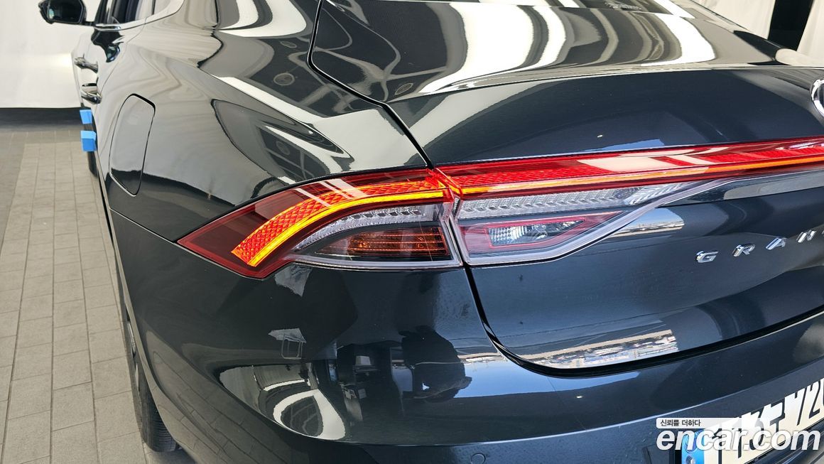 Hyundai Grandeur 2022