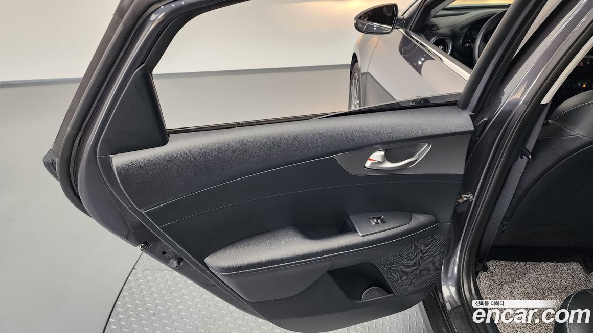 Kia K3 2019