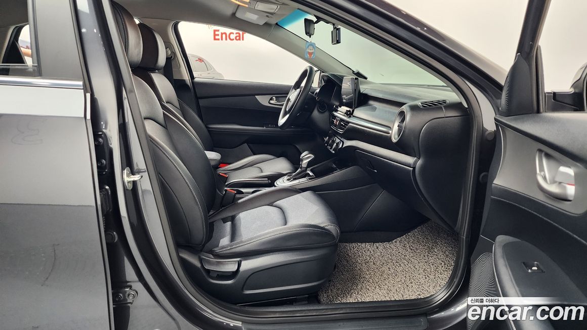 Kia K3 2019