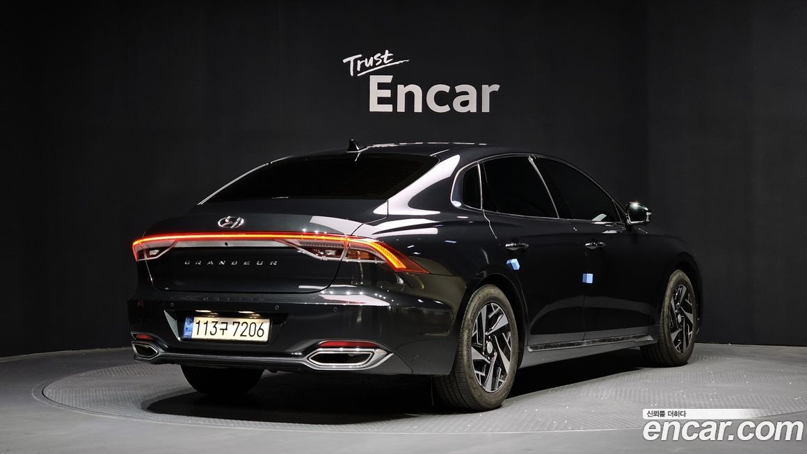 Hyundai Grandeur 2022
