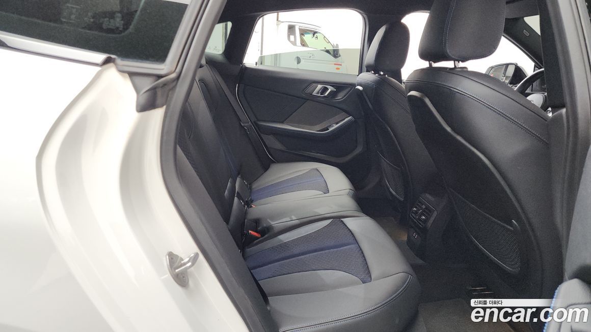 BMW 2-Series 2023