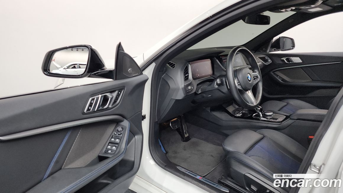 BMW 2-Series 2023