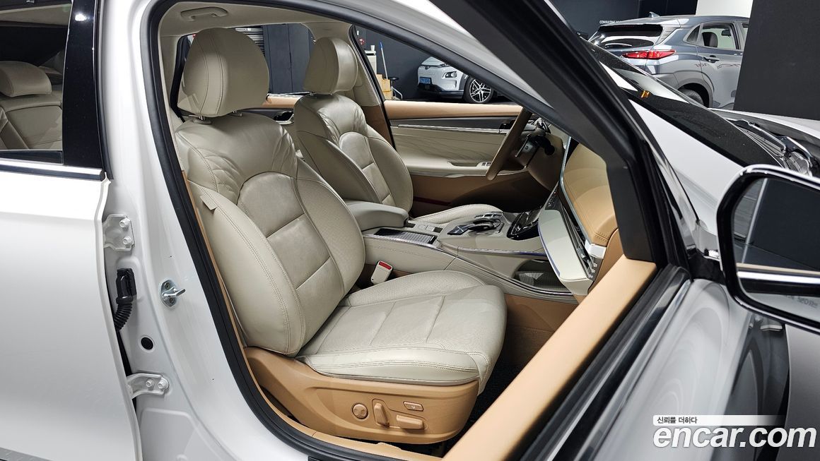 Hyundai Grandeur 2020