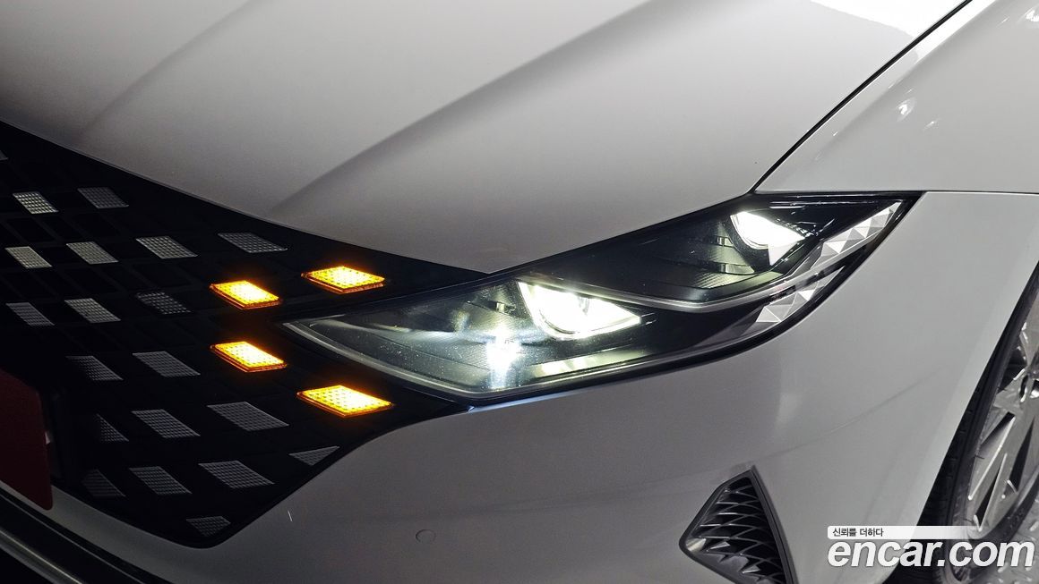 Hyundai Grandeur 2020