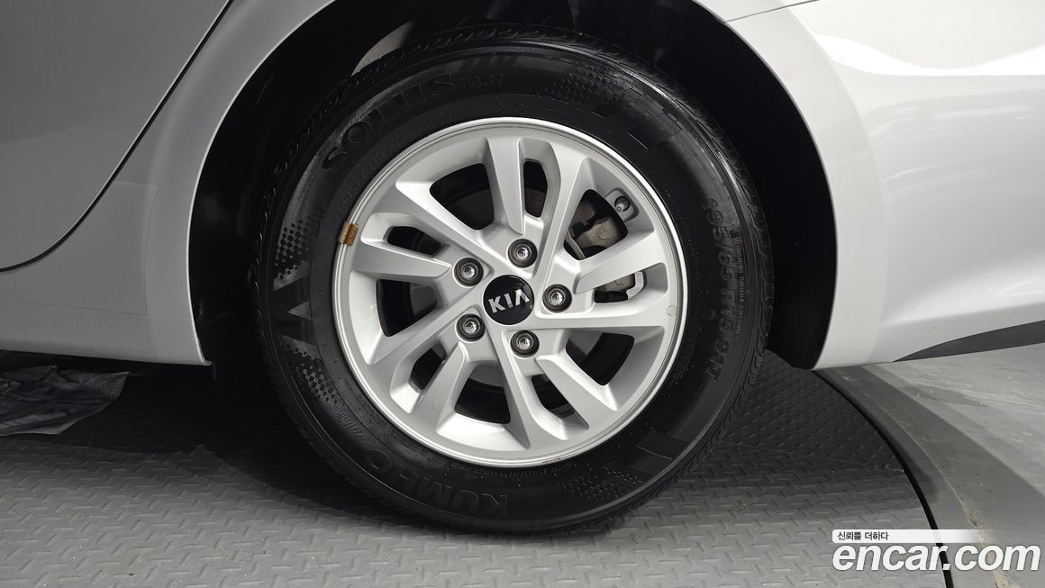 Kia K3 2019
